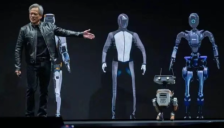NVIDIA与富士康合作制造的首款人形机器人预计将于11月亮相