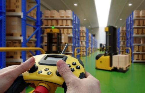 FORT-Robotics-Remote-Control-Warehouse-copy-768x494