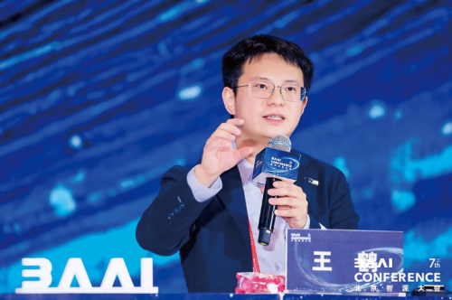 机器人跨越“三重门”——具身智能创新者亲历的现实与趋势