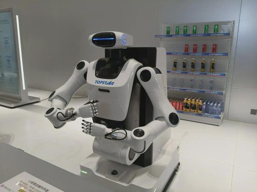 拓斯达入局人形机器人
