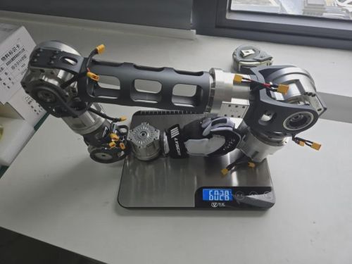 官宣新品！同川精密HarmoCore轻量化谐波关节来袭，近20家企业已排队等样！
