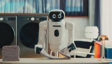 家务机器人发展呈现两种主要模式 