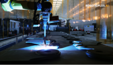 大界机器人亮相2025中国机器人行业年度评选 