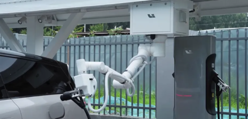 剑指全球前三 千亿车企布局人形机器人