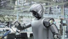 具身智能产业爆发 2025年90亿订单花落谁家