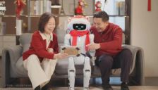 机器人学会理解人类：原力无限推出全球首款心智原生双足机器人「小原子」 