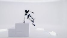 具身天工3.0：开放赋能千行万业的人形机器人