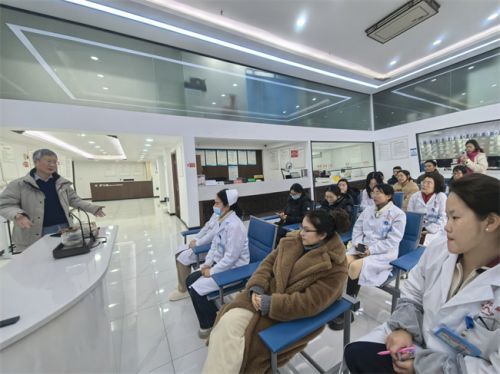 分子生物学与AI中医如何重塑世界——从云克隆到知医邦