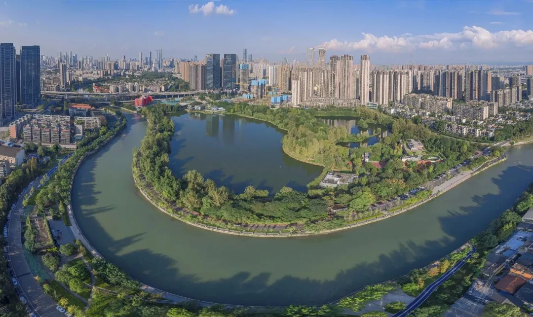 “晨间经济”首次写入政府工作报告 成都在消费创新中展现独特魅力