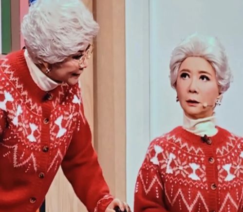 蔡明再演机器人 4大厂商激烈比拼科技秀