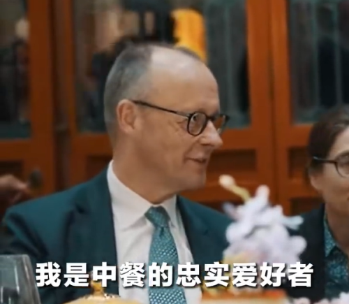 德国总理访华品中餐 参访宇树科技赞合作