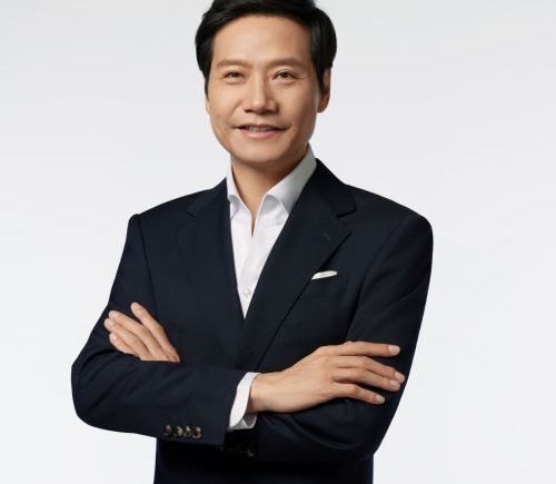 雷军建议构建智能汽车时代交通安全文明体系，加快培养复合型人才