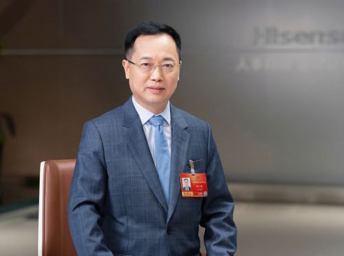 人大代表贾少谦建议打造工业知识底座，破局同质化竞争抢占人机协同新赛道