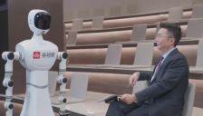 机器人如何从春晚走到两会舞台？ 