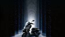 AI赋能创行业纪录 首驱科技亮相AWE 