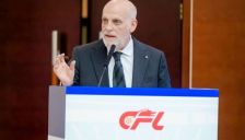 西甲主席特巴斯在华分享AI助力联赛专业化经验 