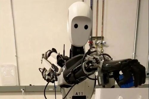 1775716550372651.jpg 166eaa355f048c09b3dff3cd0fecf1df.jpg